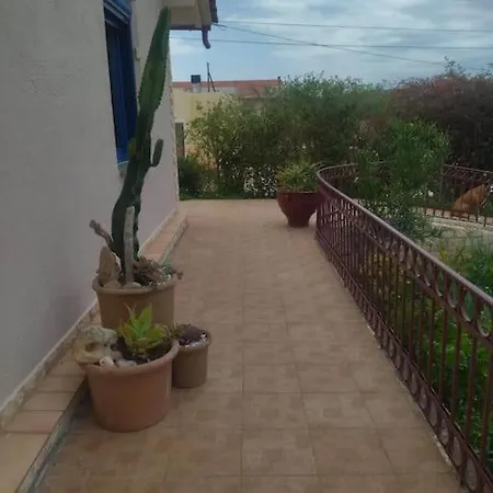 Rosa Kreta / Old Apartment
